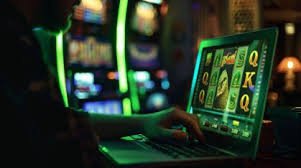 yoma77 vip APP တွင် Live Casino Sportsbook Slots ဂိမ်းများ ကစားနေသောမြင်ကွင်း